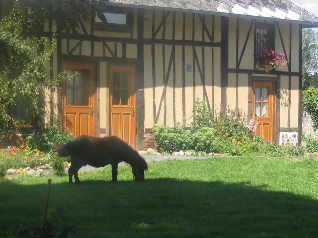 Chambres D'Hotes La Ferme Saint Nicolas Saint-Symphorien-sur-Coise Exterior foto